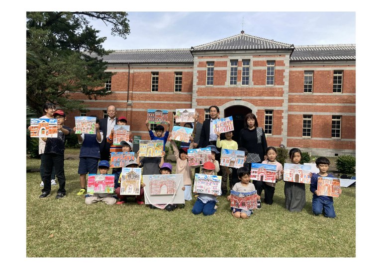 小学生集合写真
